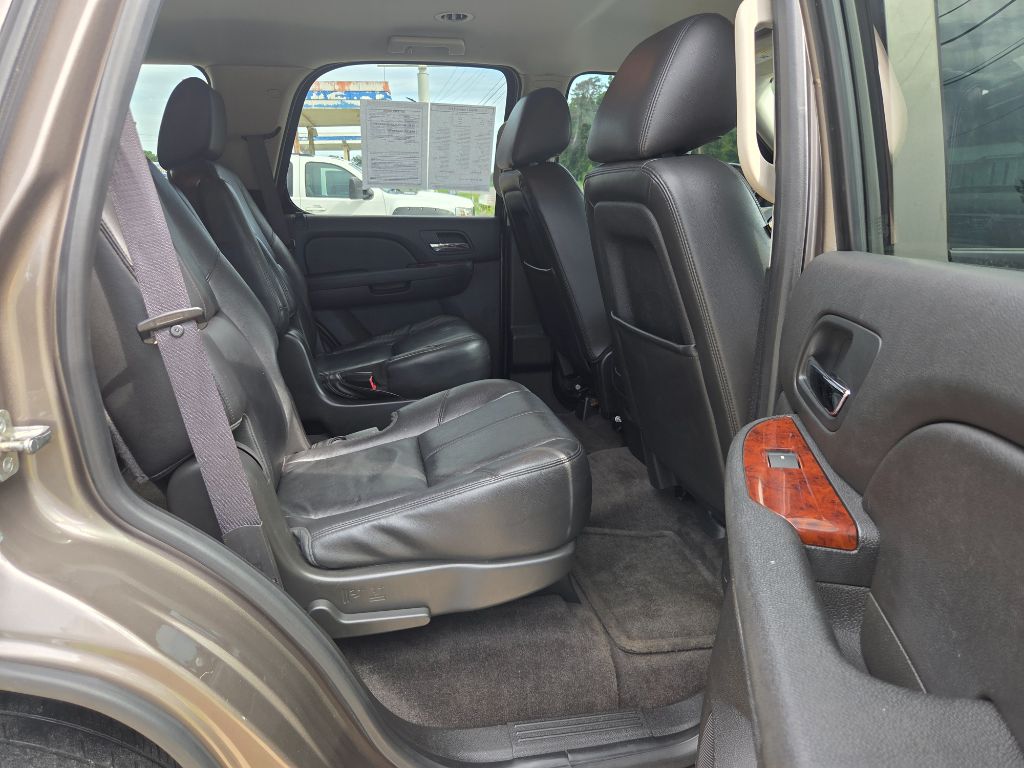 2013 Chevrolet Tahoe LT - Photo 13