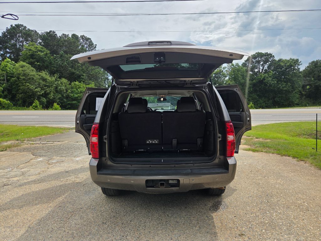 2013 Chevrolet Tahoe LT - Photo 24