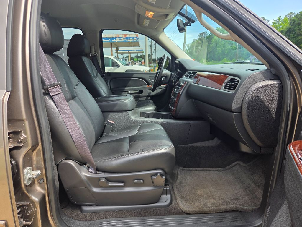 2013 Chevrolet Tahoe LT - Photo 11