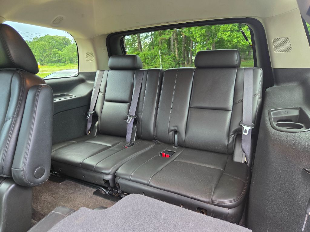 2013 Chevrolet Tahoe LT - Photo 15