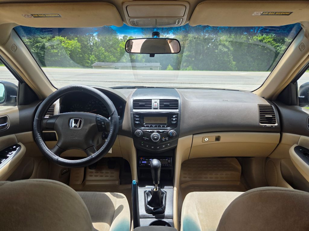 2005 Honda Accord LX - Photo 14