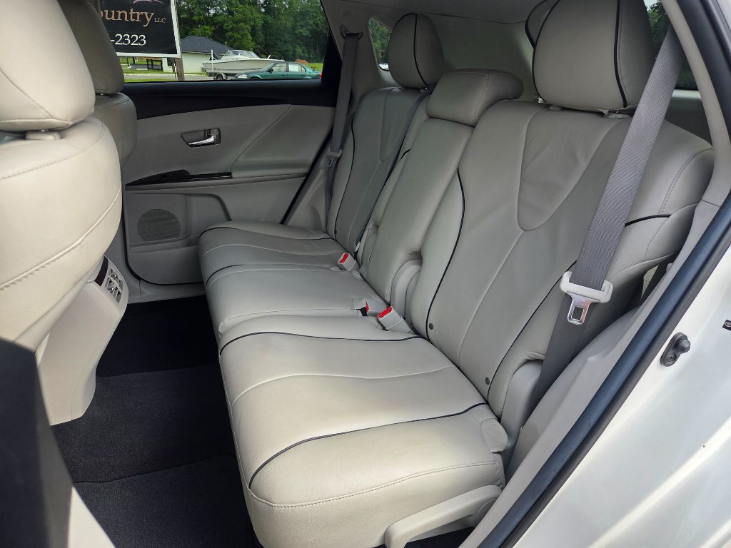 2011 Toyota Venza Base - Photo 17
