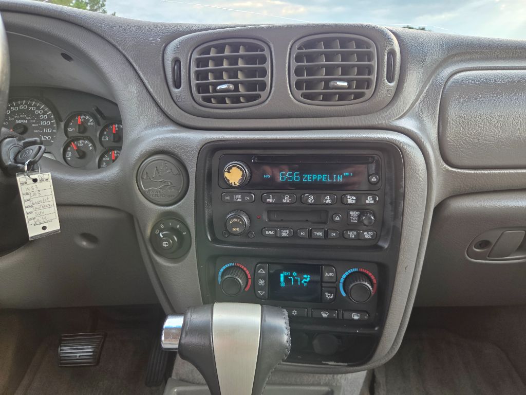 2005 Chevrolet TrailBlazer LT - Photo 18