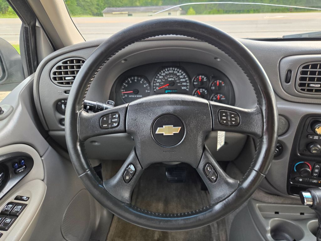 2005 Chevrolet TrailBlazer LT - Photo 19