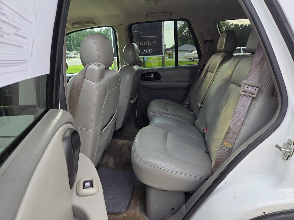 2005 Chevrolet TrailBlazer LT - Photo 12